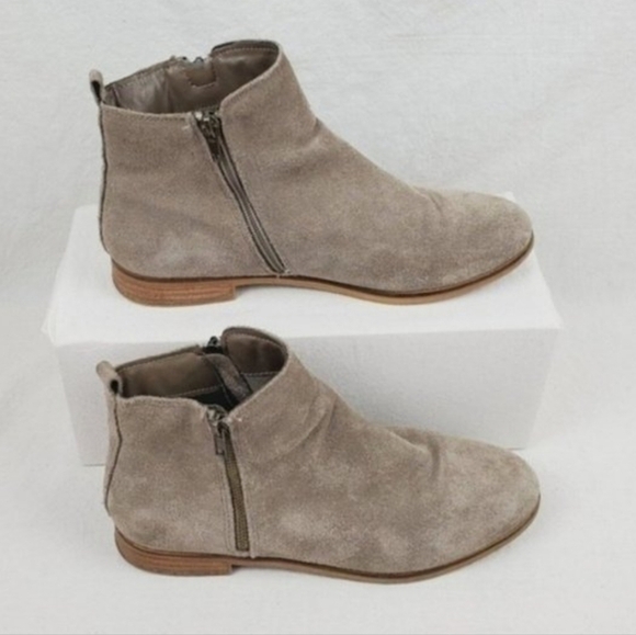 Steve madden Reyyna distress leather ankle bootie size 9.5 - Picture 1 of 14